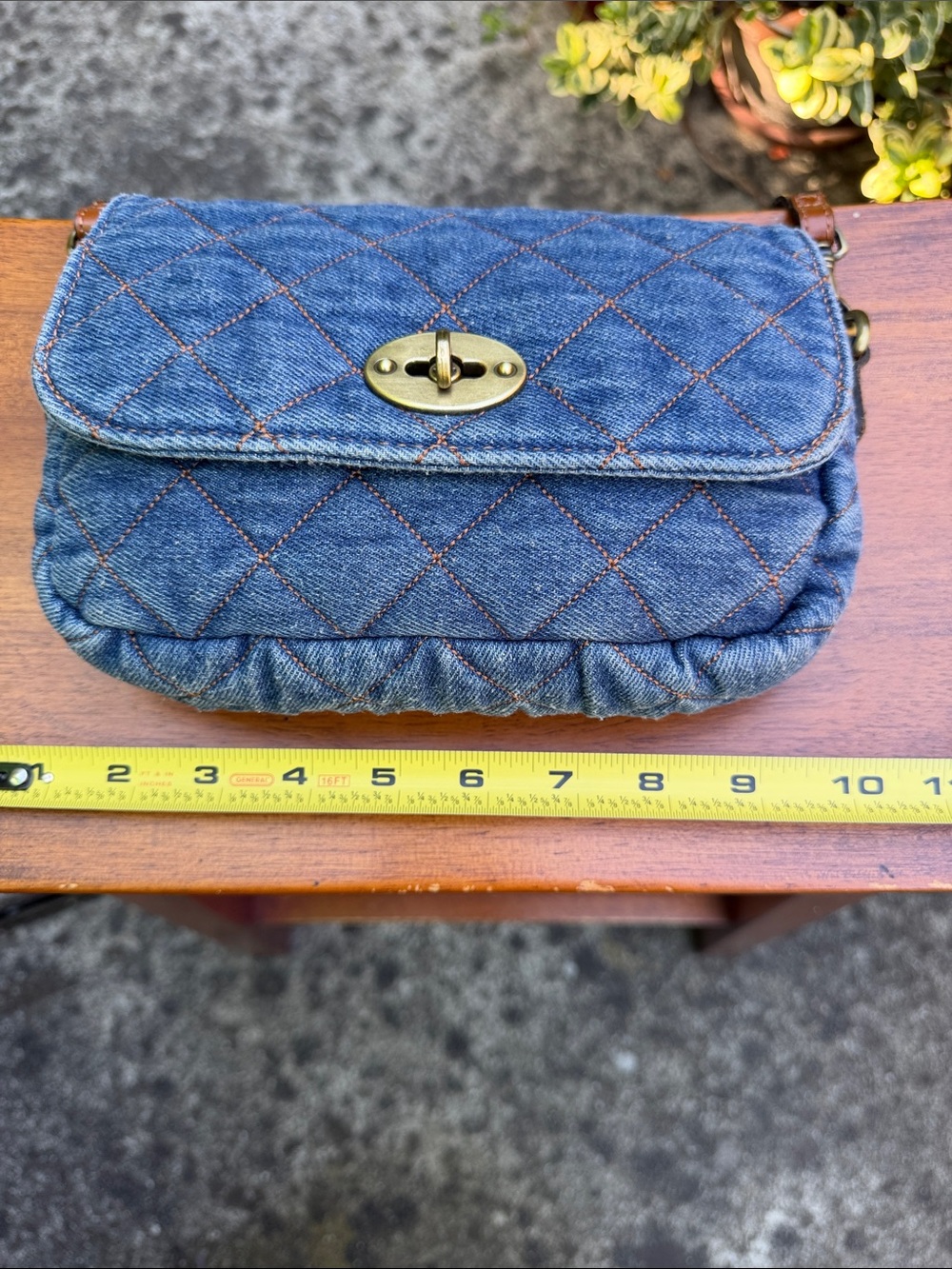 Patricia Nash Quilted Denim Crossbody Bag with Brown Leather Strap - Picture 5 of 9